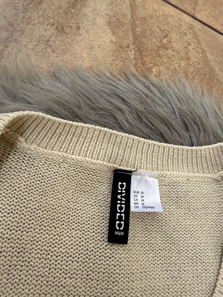 Sweter HM M wycięcie V