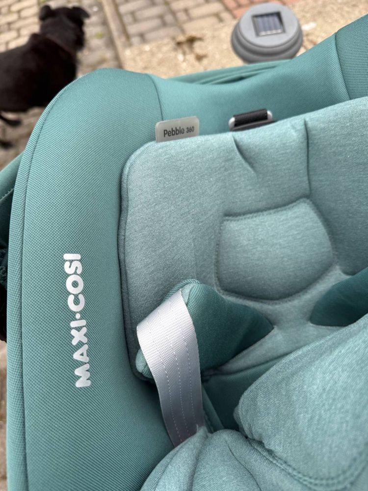 Fotelik nosidelko Maxi Cosi Pebble 360