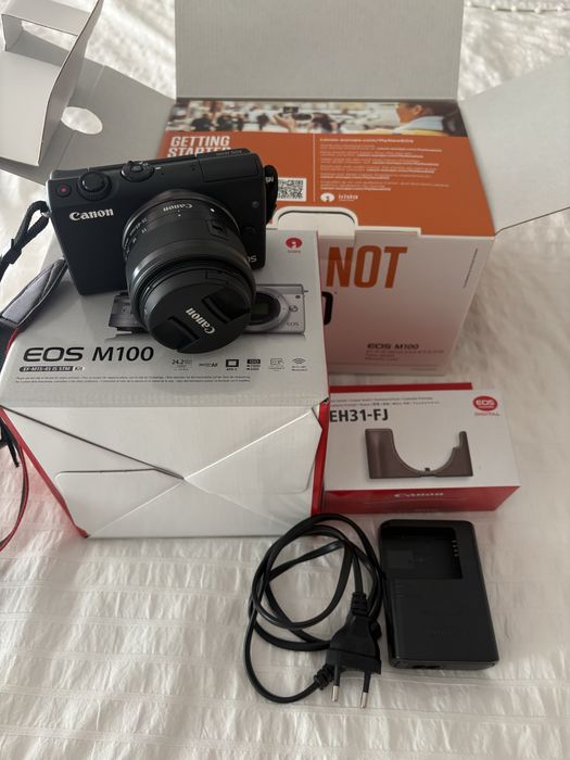 Kit Canon EOS M100