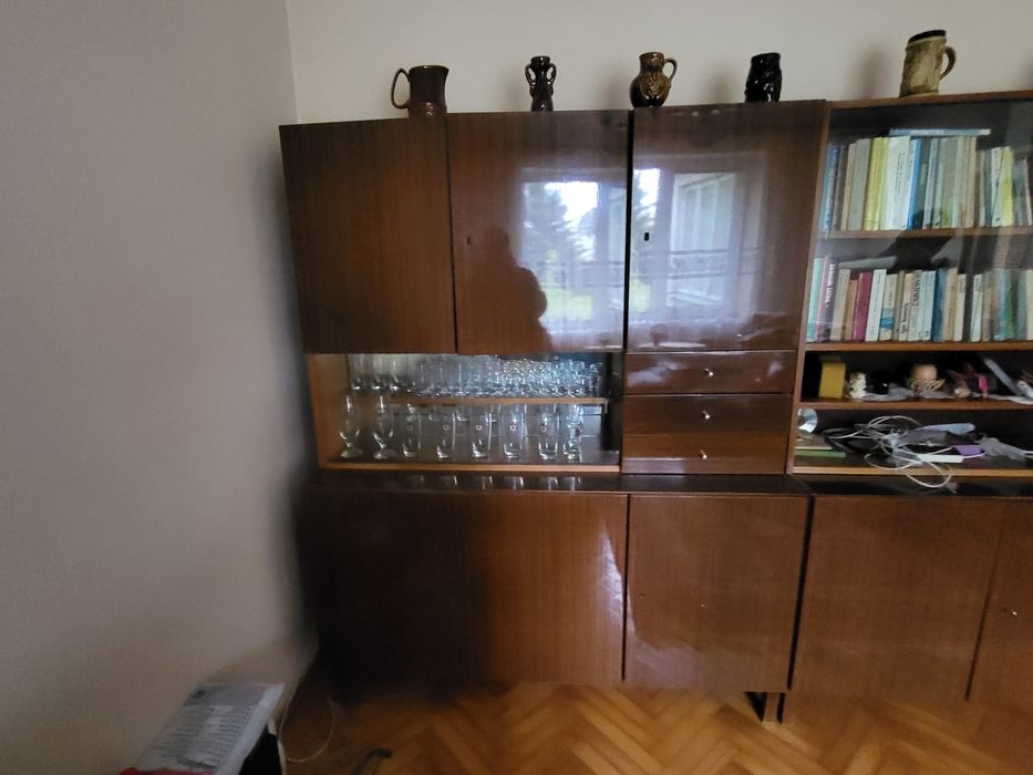 Meblościanka segment wysoki połysk z epoki PRL