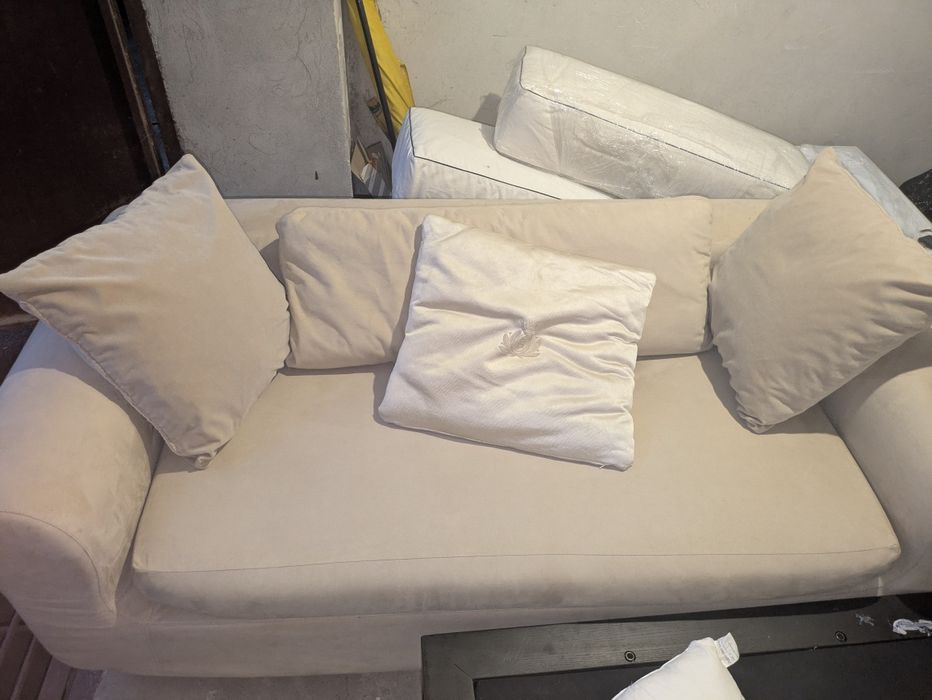 Продам диван  фірми Fendi