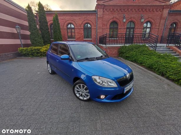 Škoda Fabia 1.4 MPI Benzyna Mały przebieg Nowe opony