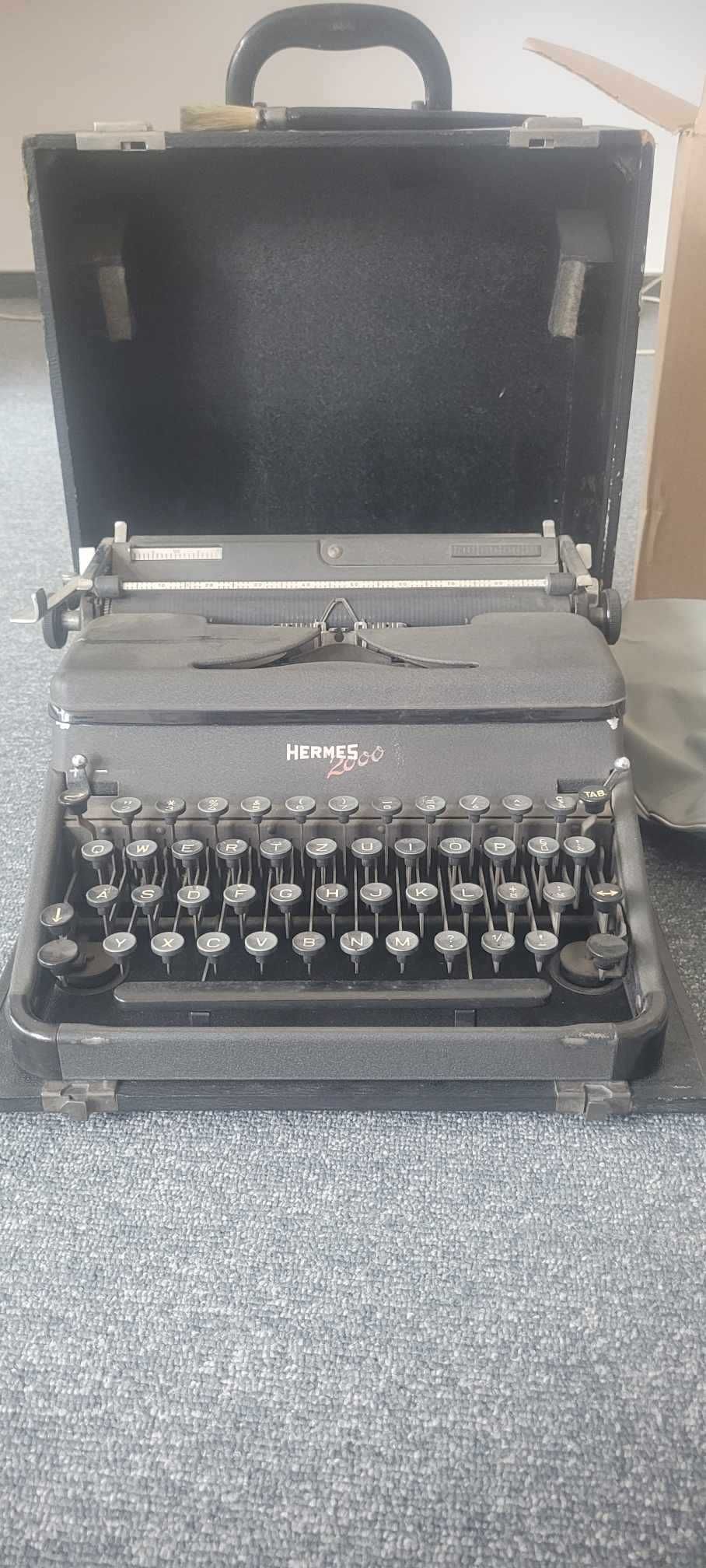 Maszyna do pisania Hermes