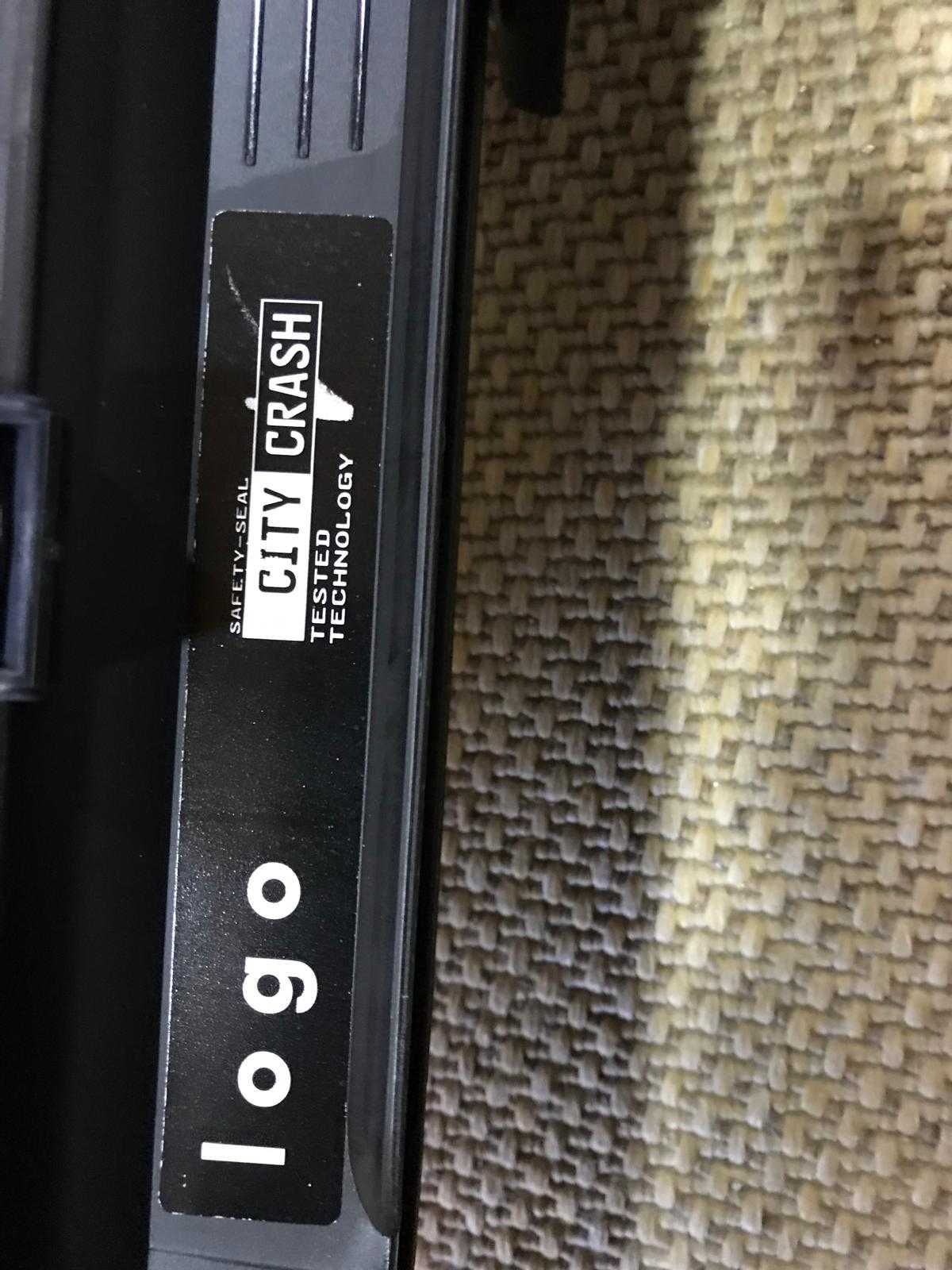 Suportes originais Audi para 2 bicicletas (Audi A4 Avant, etc) 90€