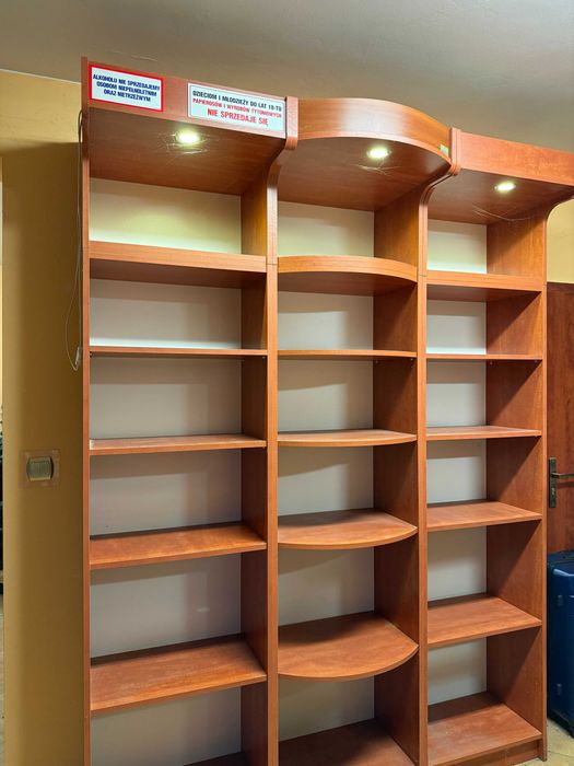 Regał na alkohol Doris