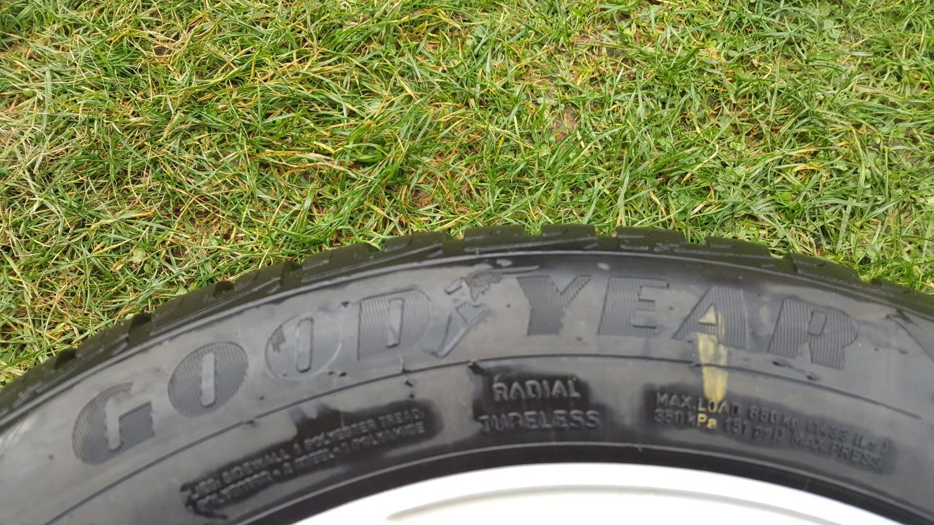 Koła zimowe Good Year 215/55 R16 alufelgi