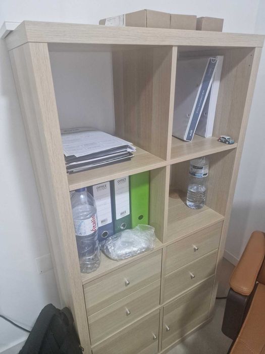 Móveis de escritório