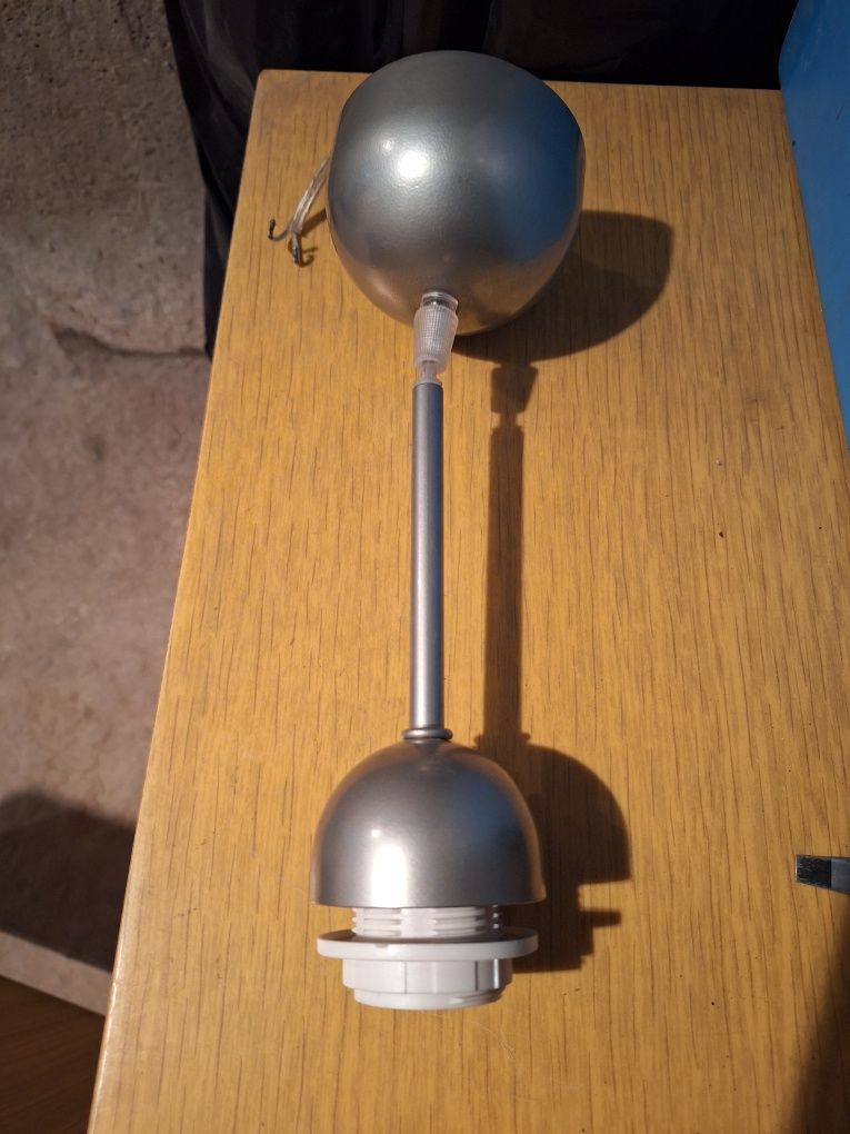 Oprawka do żarówki metalowa oprawa uniwersalna