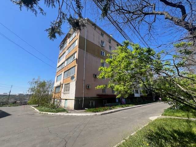 Коммерческое помещение в пгт Таирово