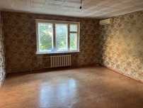Продається 4 к кв Соборності,3