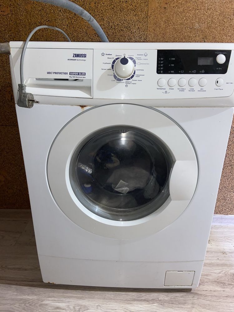 Стиральная машина ZANUSSI ZWO 7100V