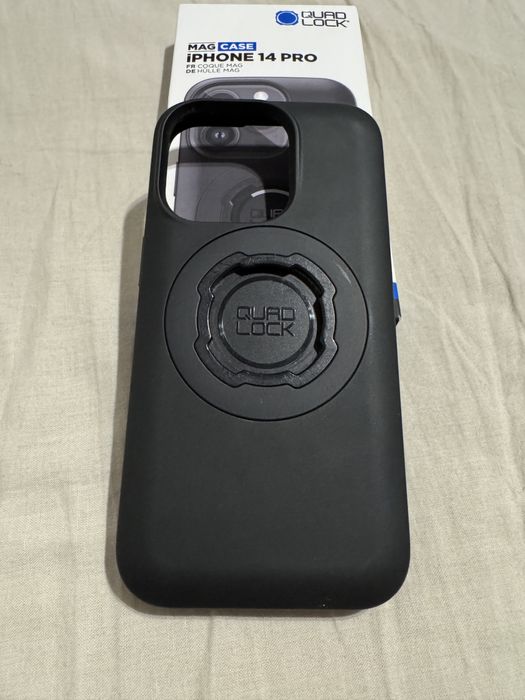 Etui Quad Lock MAG (magnetyczne) Iphone 14 PRO