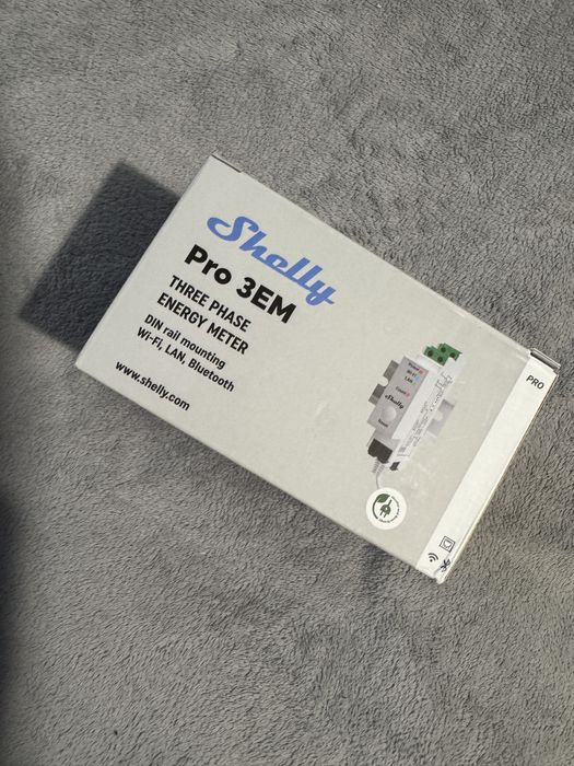 trójfazowy miernik zużycia energii elektrycznej