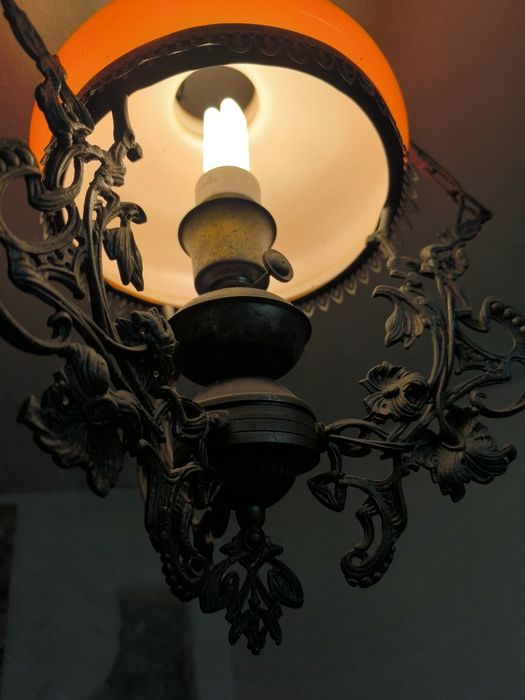 Candeeiro de Teto Antigo