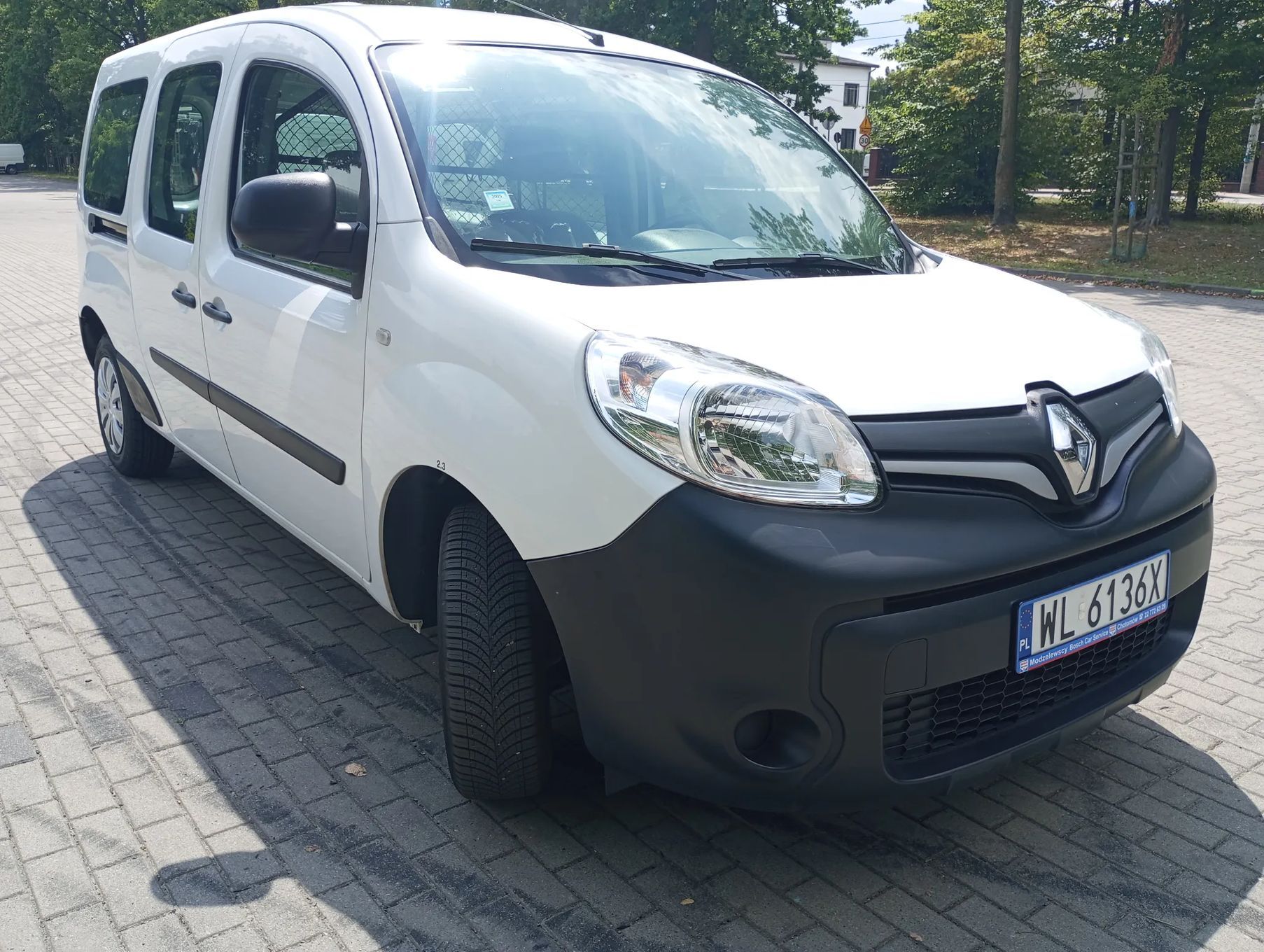 Renault Kangoo MAXI LONG stan jak nowy nowe opony i hamulce i olej vat 23
