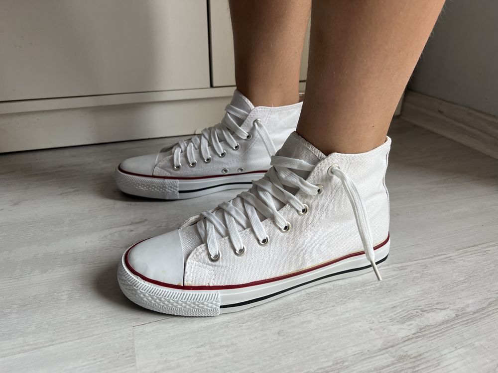 Nowe trampki r. 38 białe wysokie