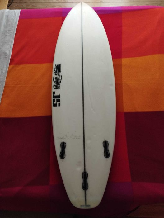 JS MONSTA 6 | 25,6 lts + Saco FCS