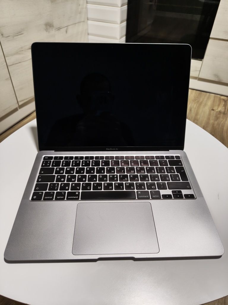 MacBook Air M1 2020, 8gb/256gb