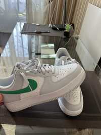 Nike Air Force 1 07 White