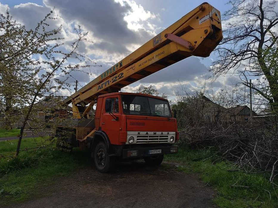 продам автовышку  КАРПАТЫ АГП-22 на базе автомобиля КАМАЗ 4325