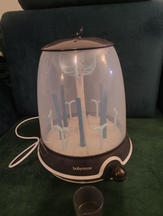 Sterylizator do butelek i smoczków