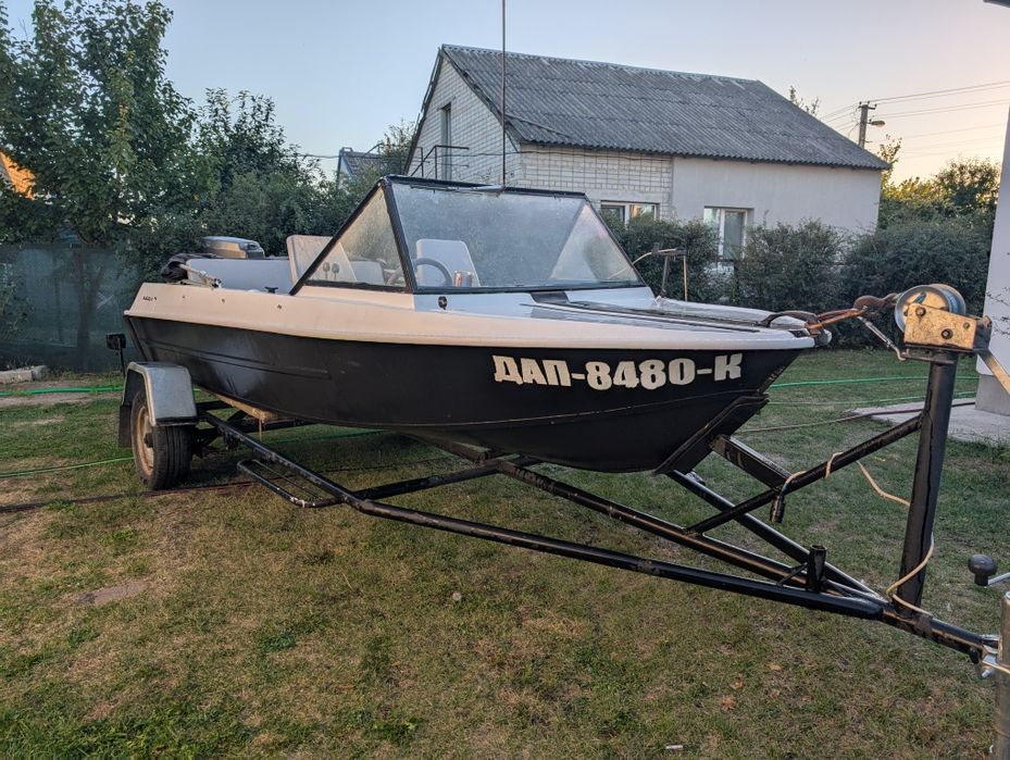 човен Крим повним комплектом на документах