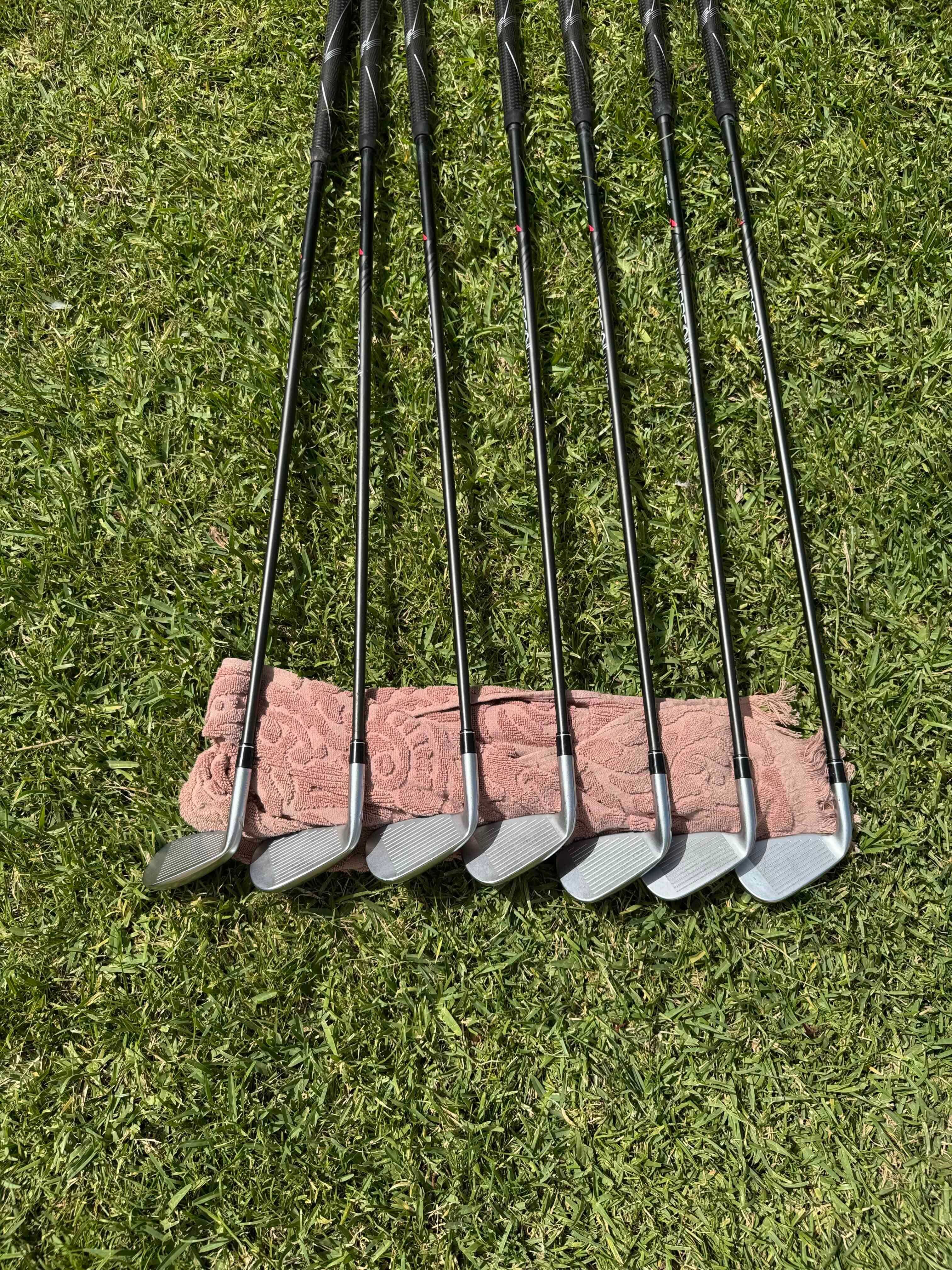 Mizuno JPX 900 - Set do PW ao 4 vareta em Graphite regular