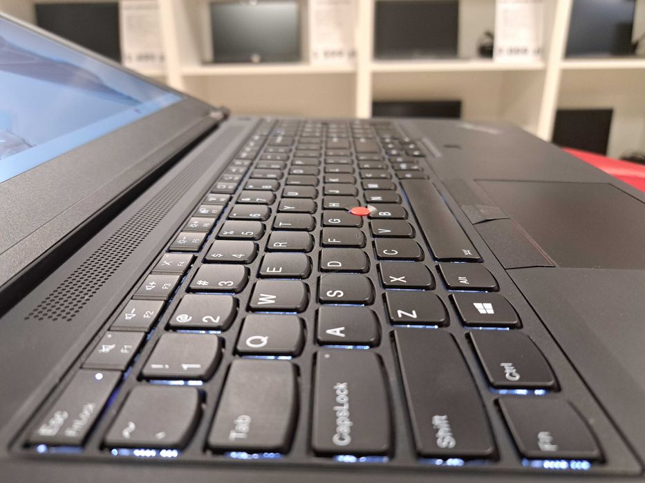 Dla Grafika Lenovo ThinkPad P15 i9-10885h 32GB/512GB SSD RTX 4000 8GB