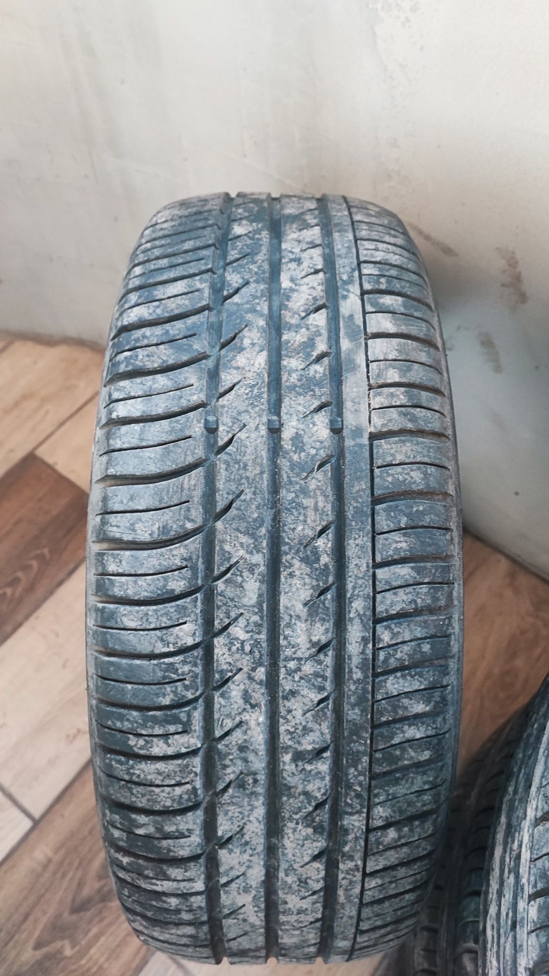 Шини (8 шт) 185/60 r15 зима Bridgestone + літо Belshina (~4 мм)