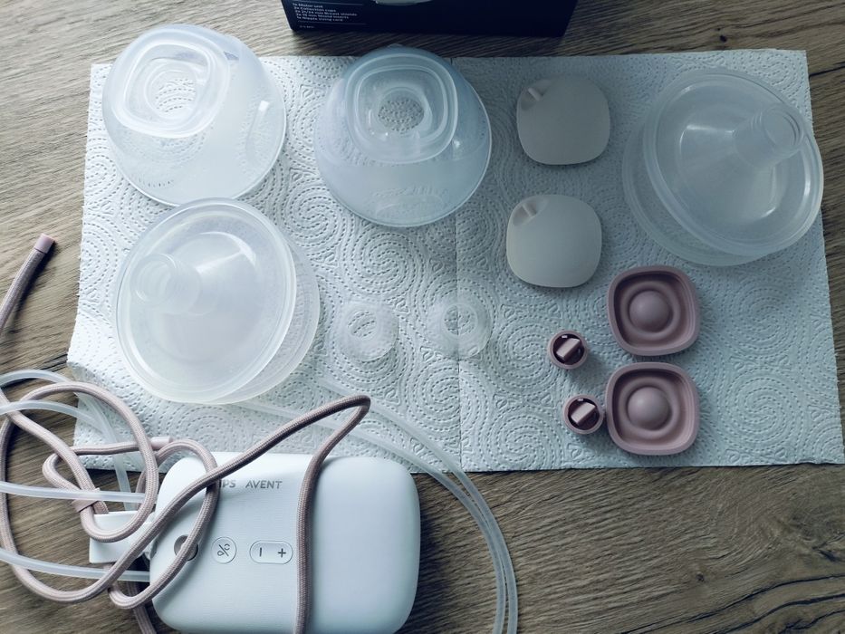 Laktator muszlowy Philips Avent Hands-free