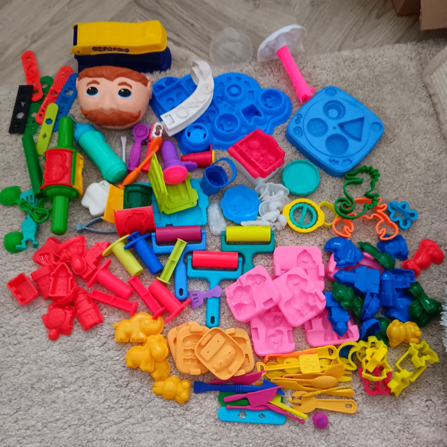 Play Doh dentysta+tort