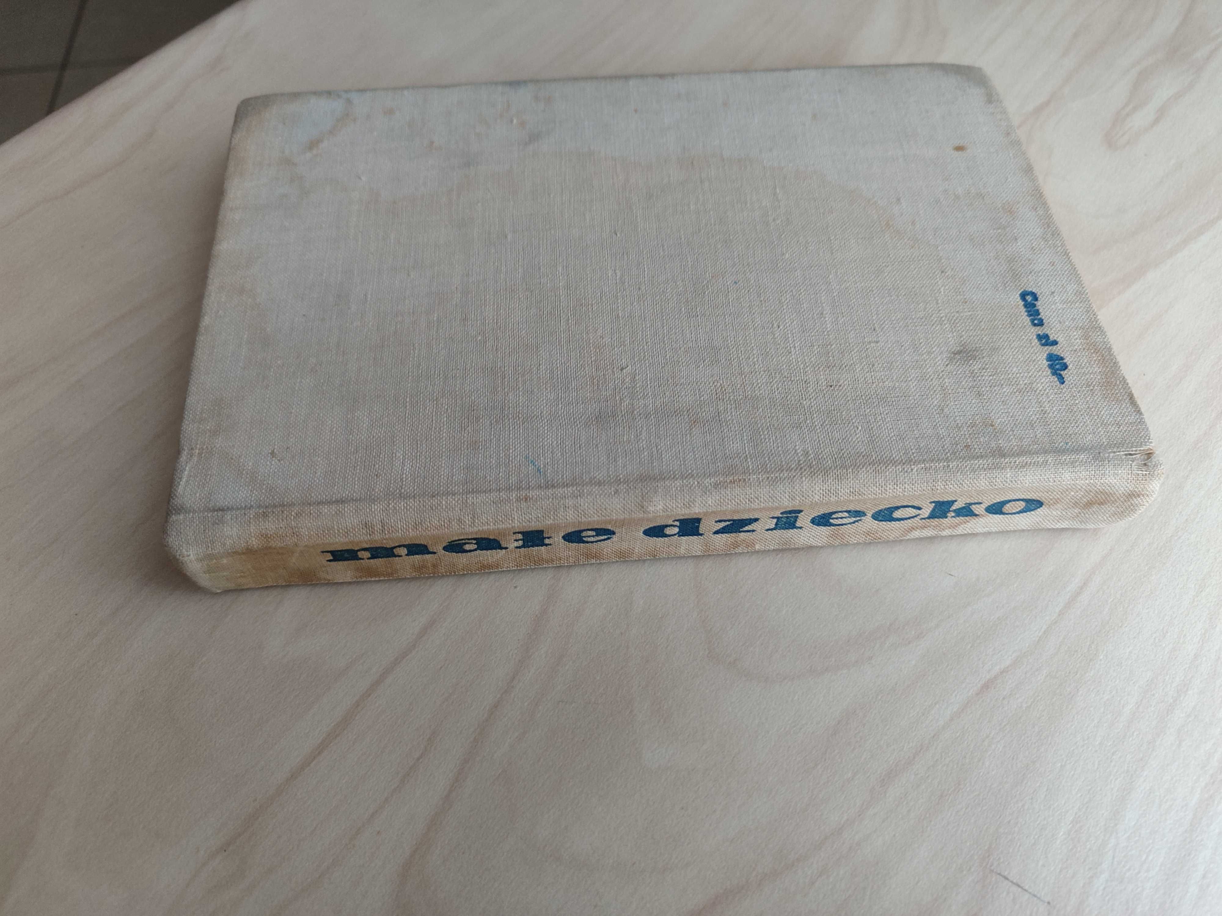 Małe dziecko, red. Z. Kossowska, PZWL 1972 r.