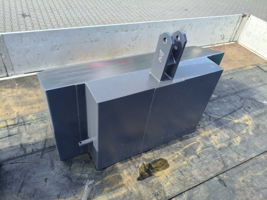 Balast do ciągnika obciążnik gotowy zalany betonem 200kg 800kg 1000kg