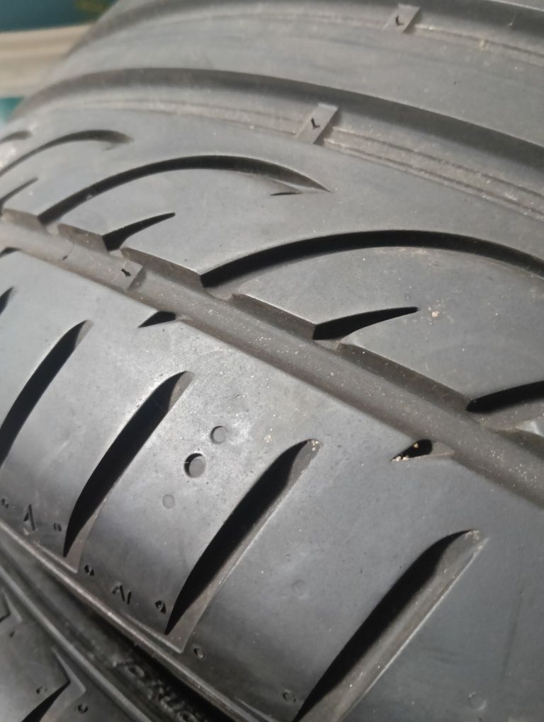 Pneus hankook Ventus V12 Evo2 255/35ZR18