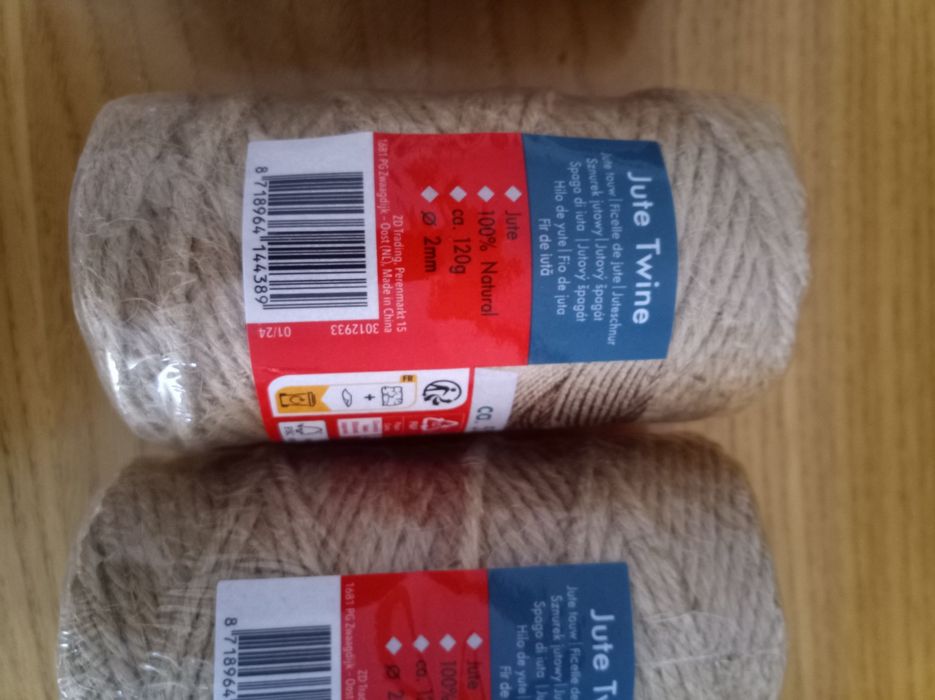 Conjunto de 4 rolos de juta. 200 metros