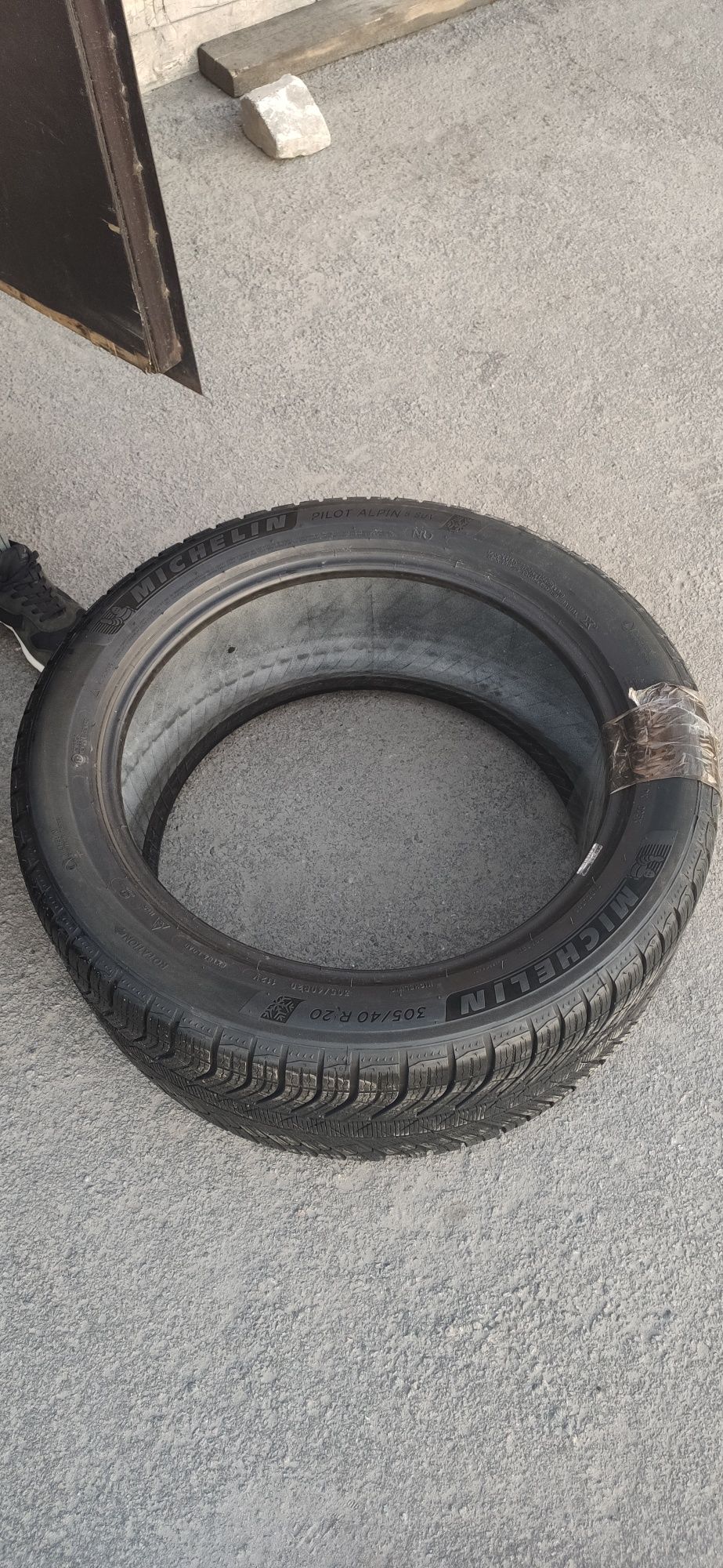 Продам шини MICHELIN PILOT ALPIN 5 suw