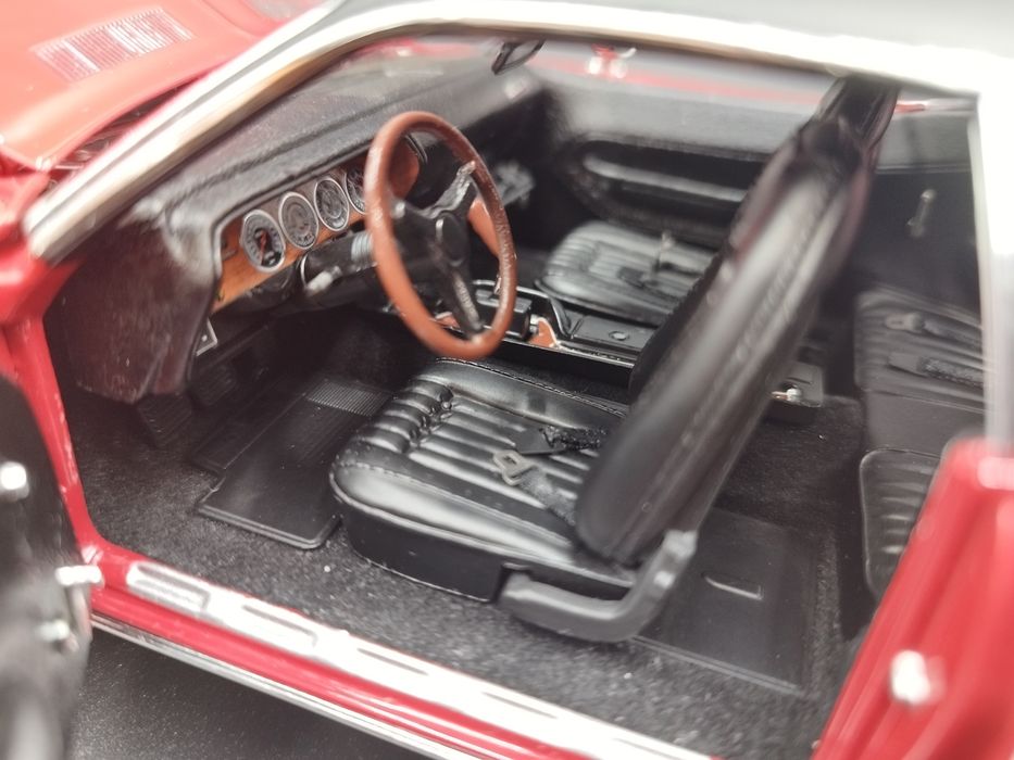 1:18 ACME 1971 Plymouth Hemi BarraCuda model limit 470/1230