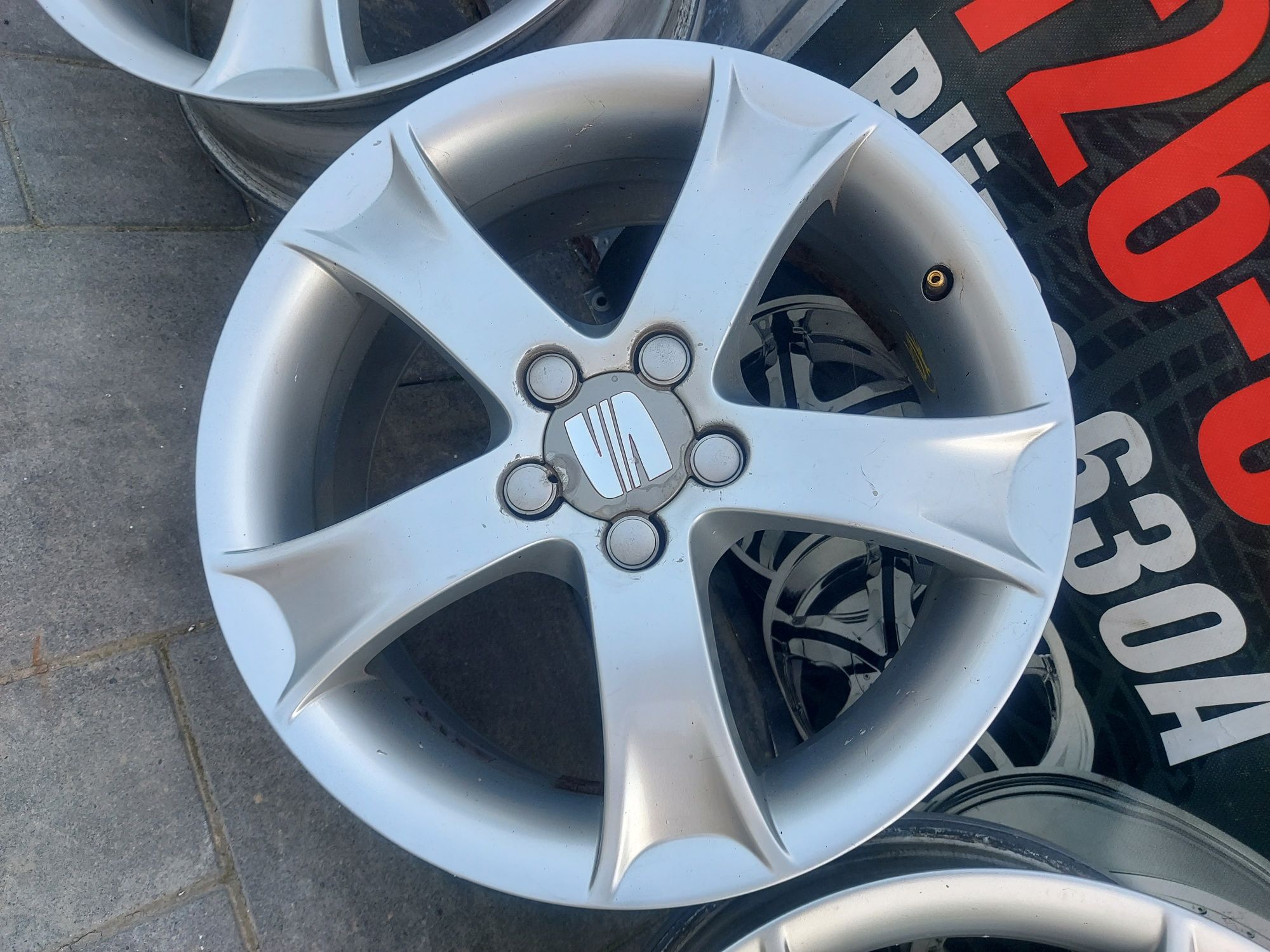 Alufelgi 16 cali 5x100 Seat Ibiza Toledo