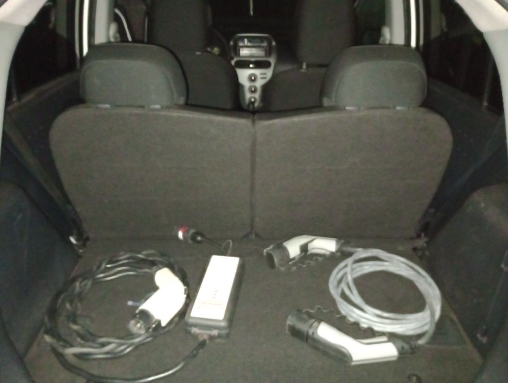 i-MIEV  Mitsubishi iOn C-zero