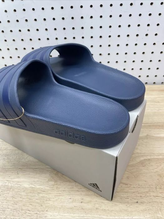 47 р.  Чоловічі шльопки тапки Adidas Adilette Aqua 31 см слайди