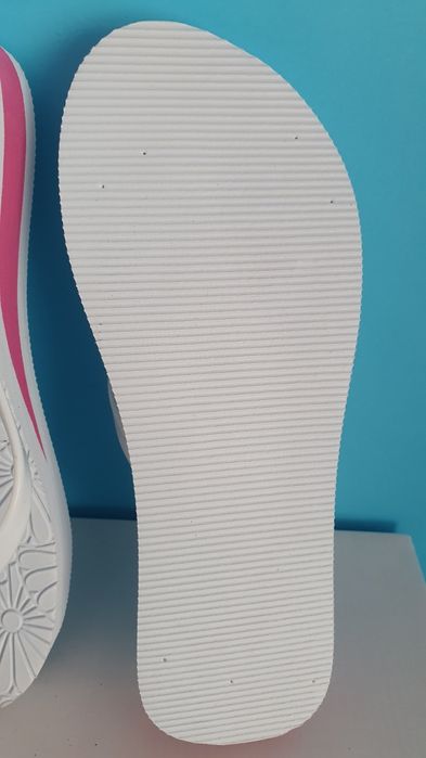 Japonkii damskie na grubej piance rozmiar 41 / długość stopy 24.5 cm