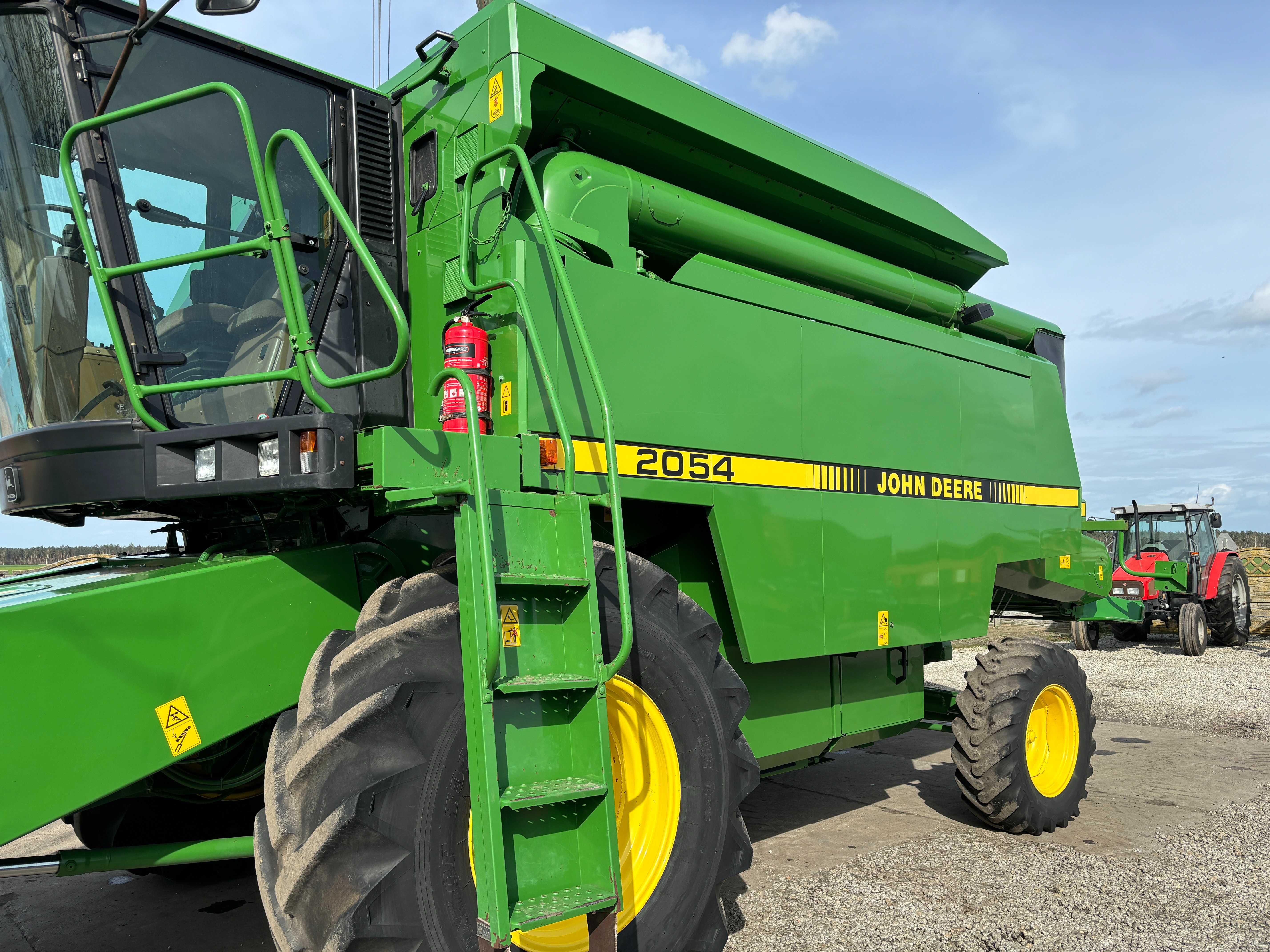 John Deere 2054 (tylko 2200h)