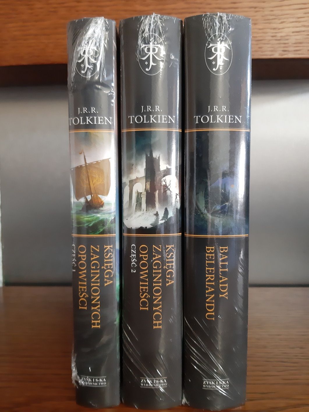 J.R.R Tolkien - Historia Śródziemia tomy 1-3 wydawnictwo Zysk i S-ka