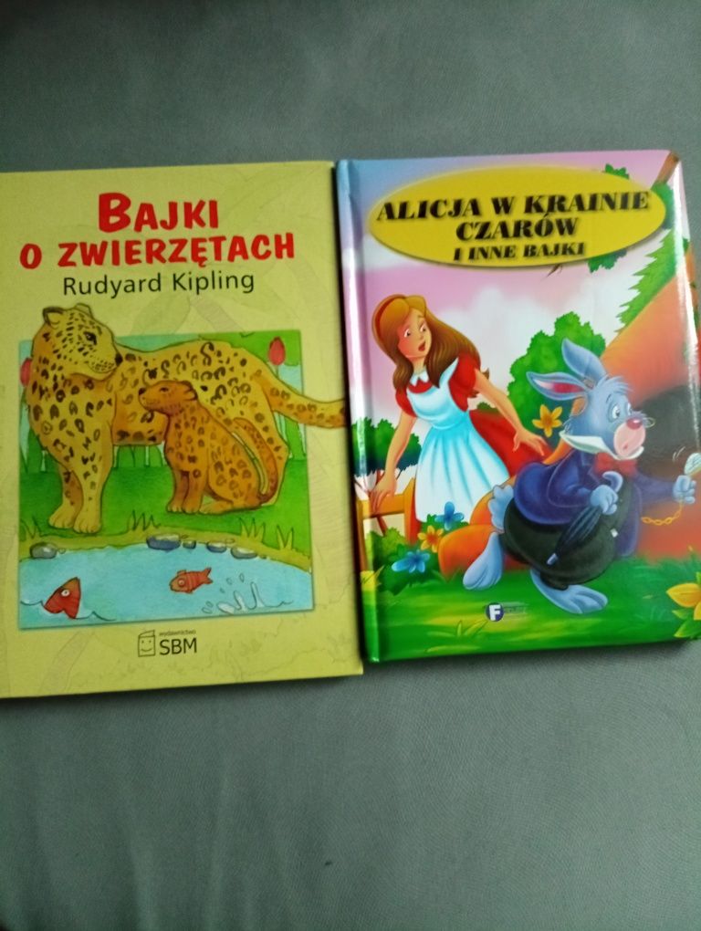 Bajki o zwierzętach i Alicja w krainie czarów i inne bajki