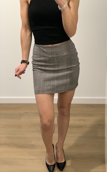 Krótka spódniczka Bershka