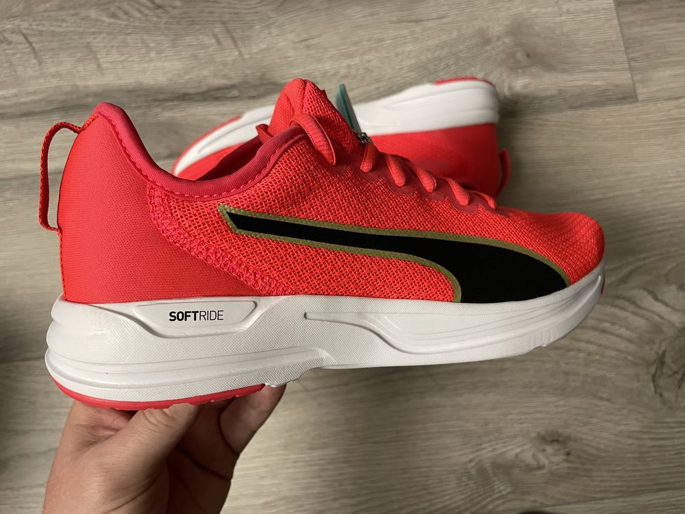 Кроссовки Puma,яркие на лето