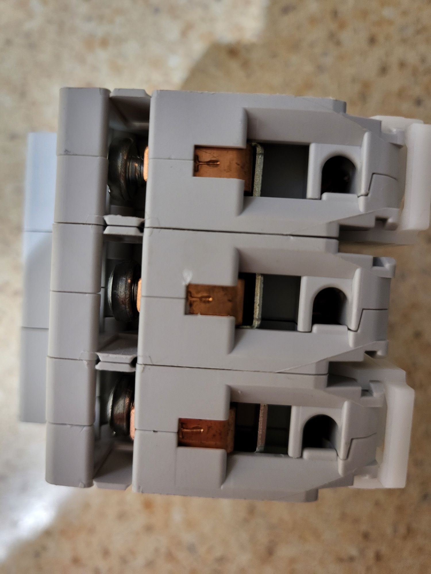 АВТОМАТ ETIMAT 6 3p C 32А (6 kA) ETI 2145519