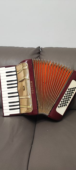 Akordeon hohner starlet