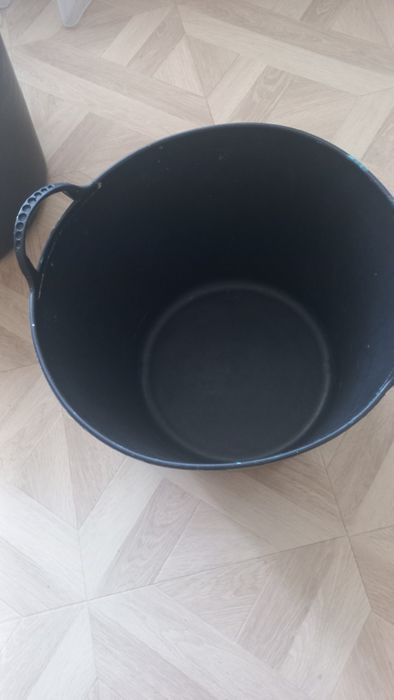 Продам резинове ведро