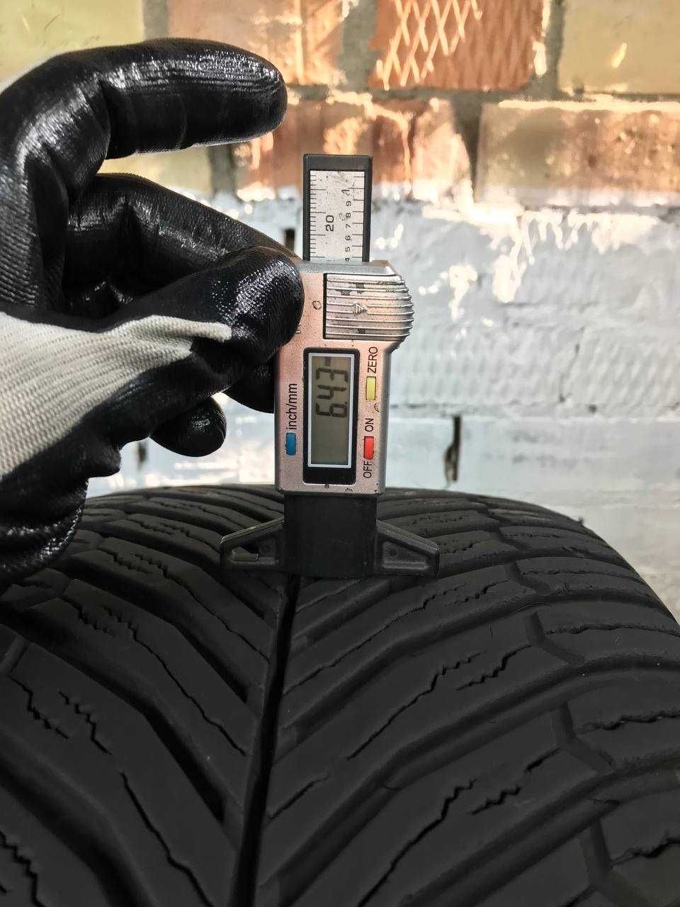 Зимові шини б/у 245/45 R19 Hankook FlexClimate (7853)